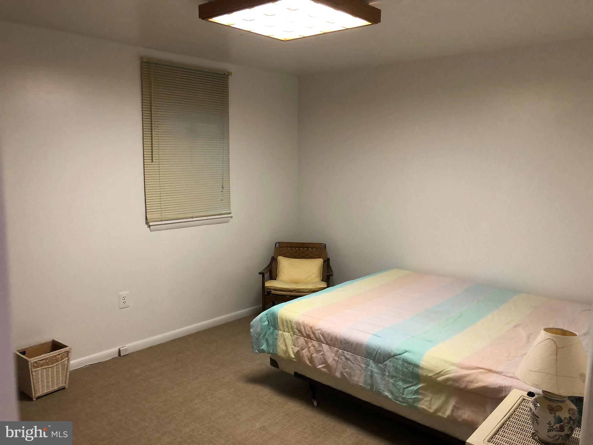 ROCK CREEK HILLS - Residential Lease