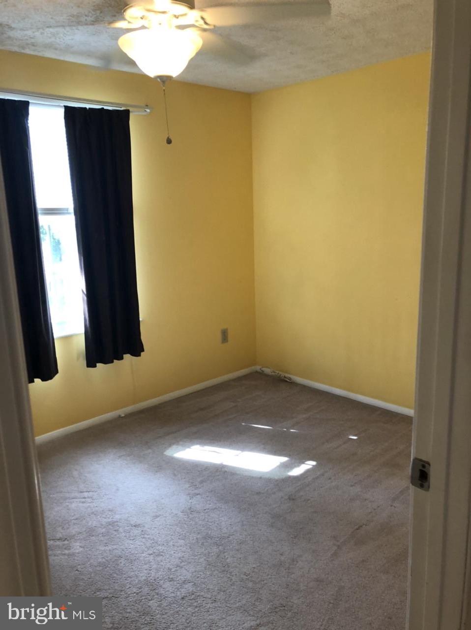 CHESTERFIELD - Residential Lease