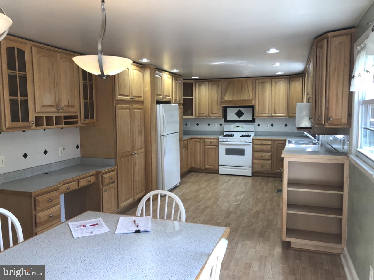 CHESTERFIELD - Residential Lease