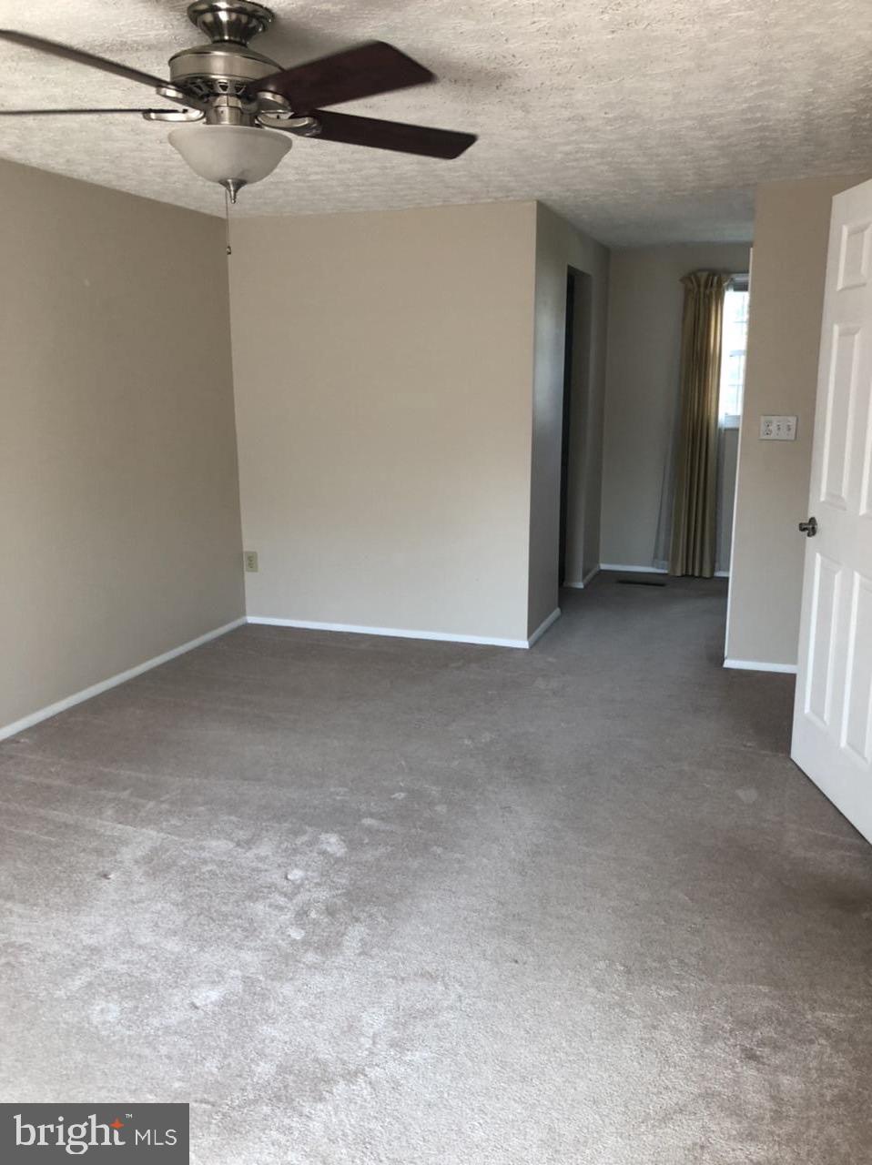 CHESTERFIELD - Residential Lease