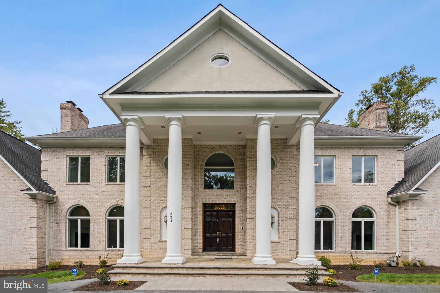 BANNOCKBURN HEIGHTS - Residential Lease