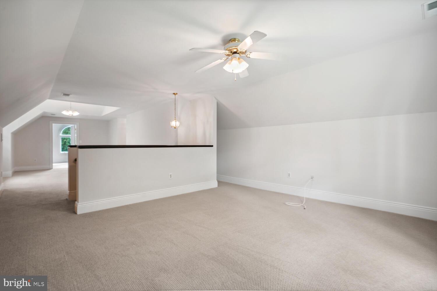 BANNOCKBURN HEIGHTS - Residential Lease