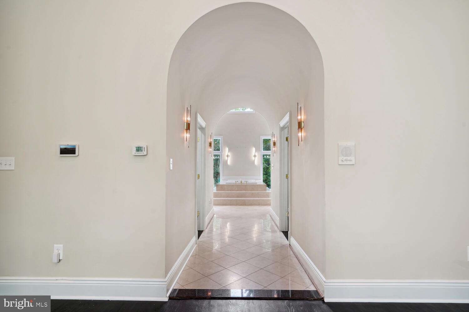 BANNOCKBURN HEIGHTS - Residential Lease