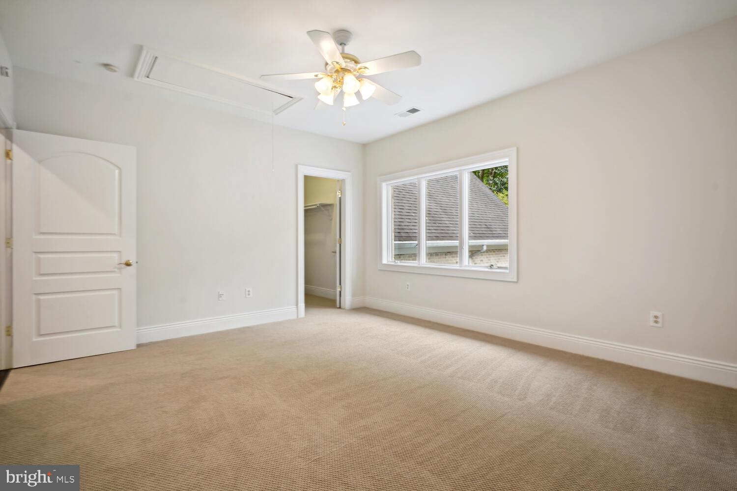 BANNOCKBURN HEIGHTS - Residential Lease