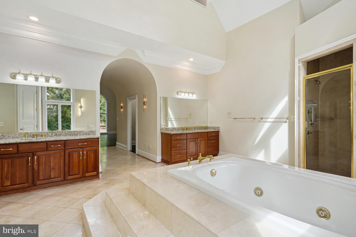 BANNOCKBURN HEIGHTS - Residential Lease