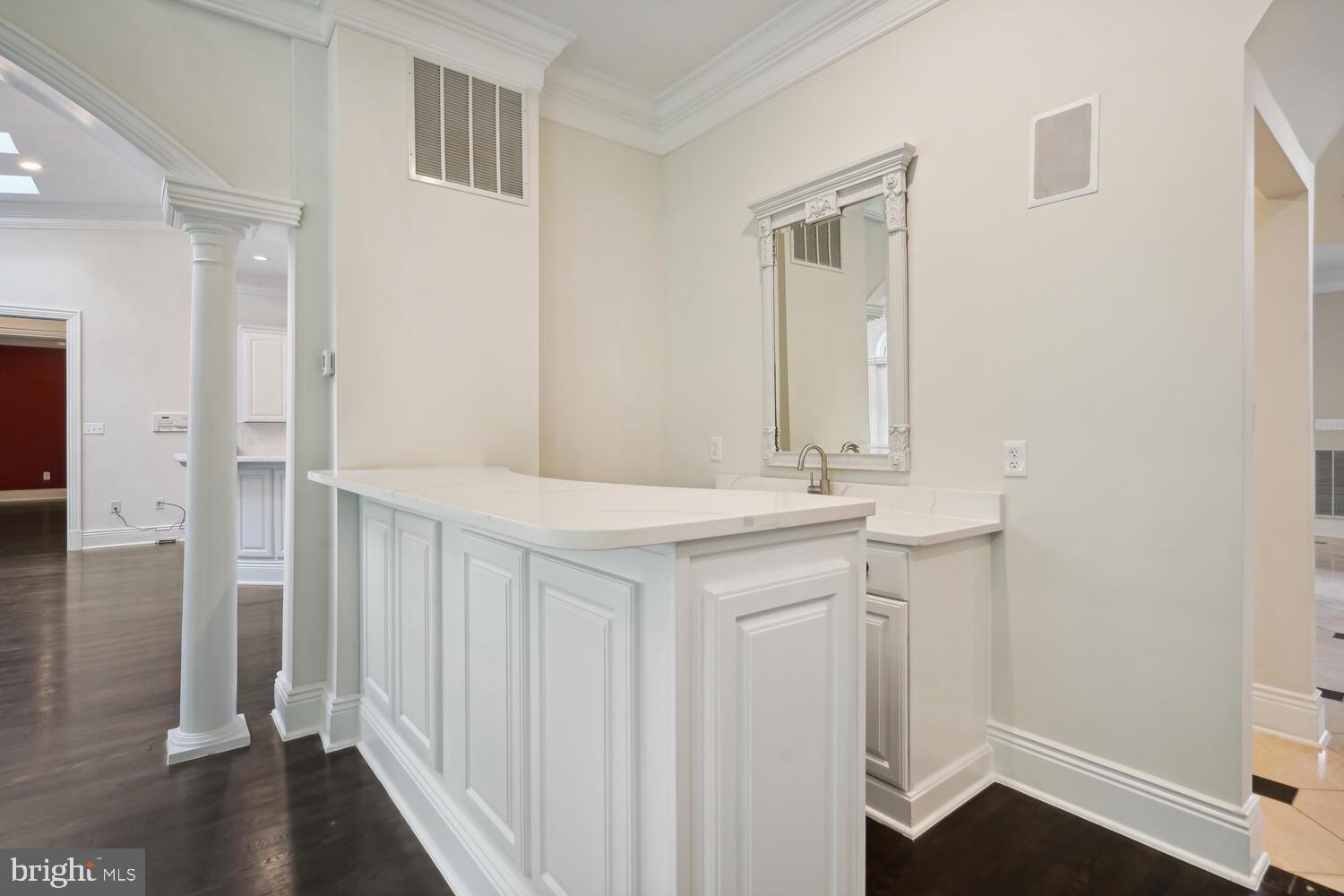 BANNOCKBURN HEIGHTS - Residential Lease