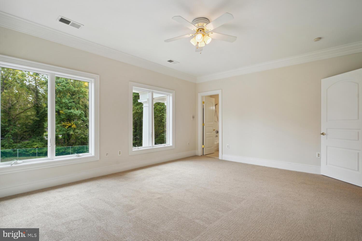 BANNOCKBURN HEIGHTS - Residential Lease