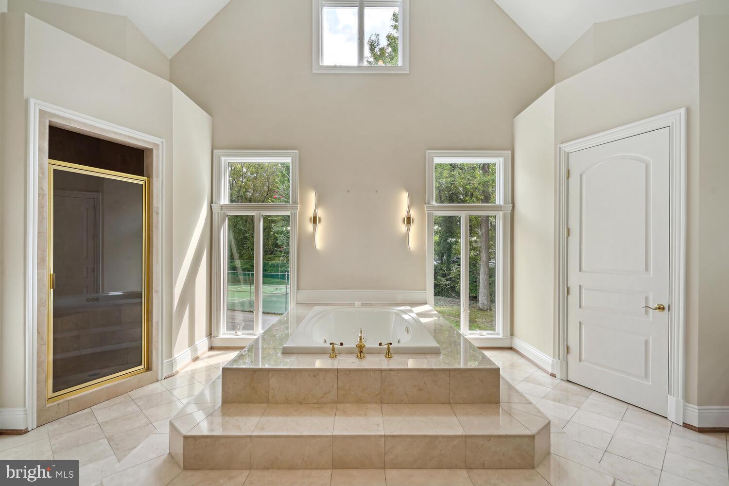 BANNOCKBURN HEIGHTS - Residential Lease