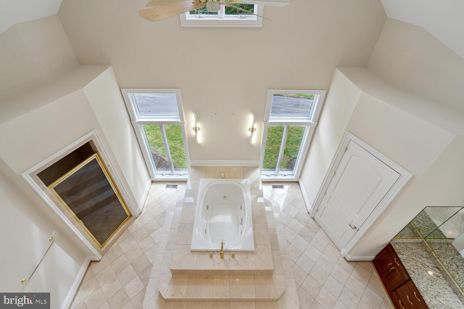 BANNOCKBURN HEIGHTS - Residential Lease