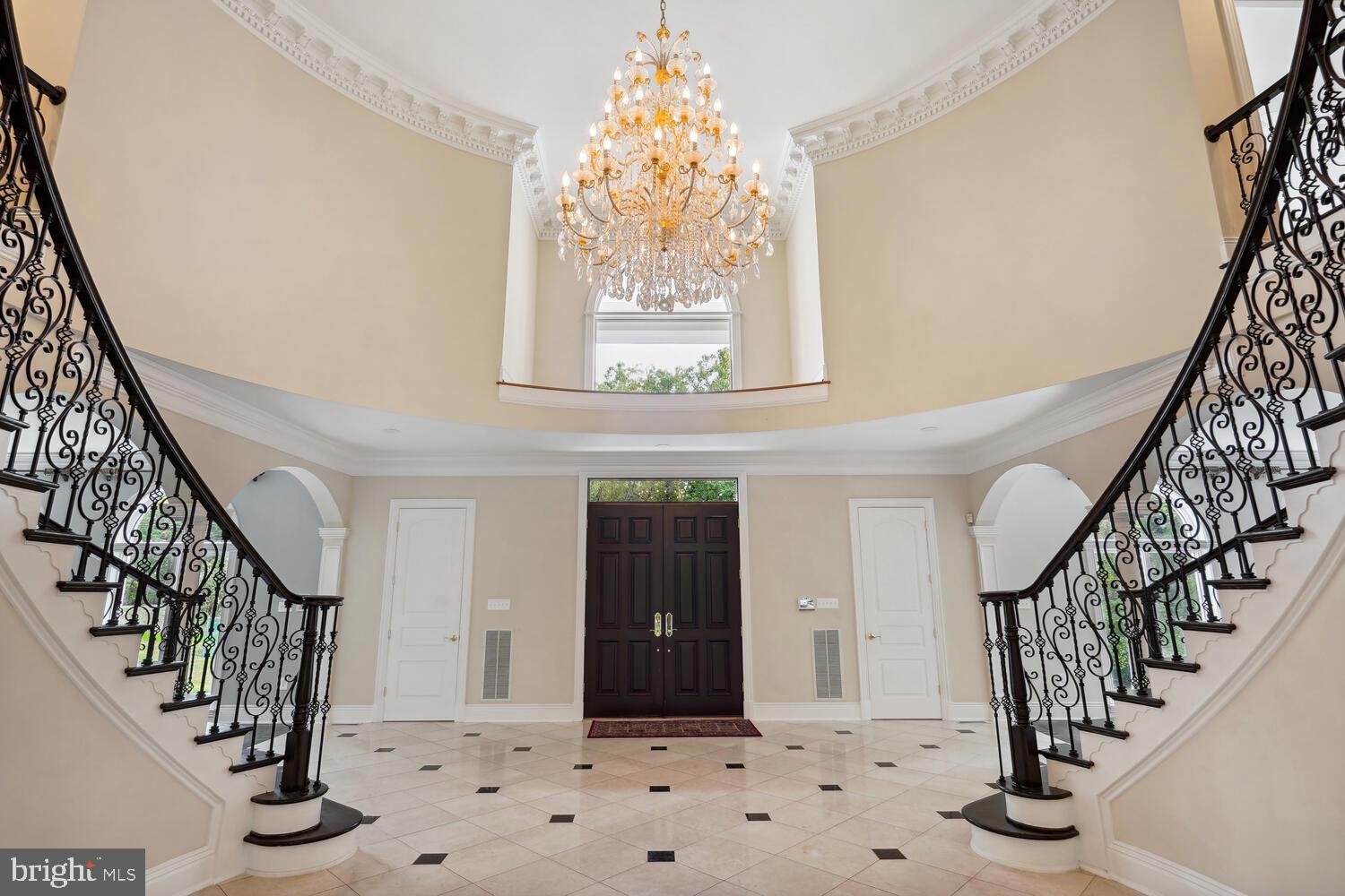 BANNOCKBURN HEIGHTS - Residential Lease