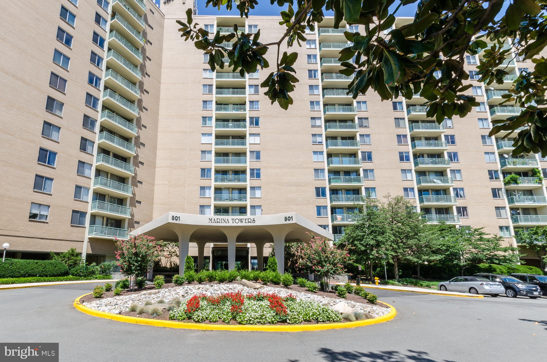 MARINA TOWERS - Residential Lease