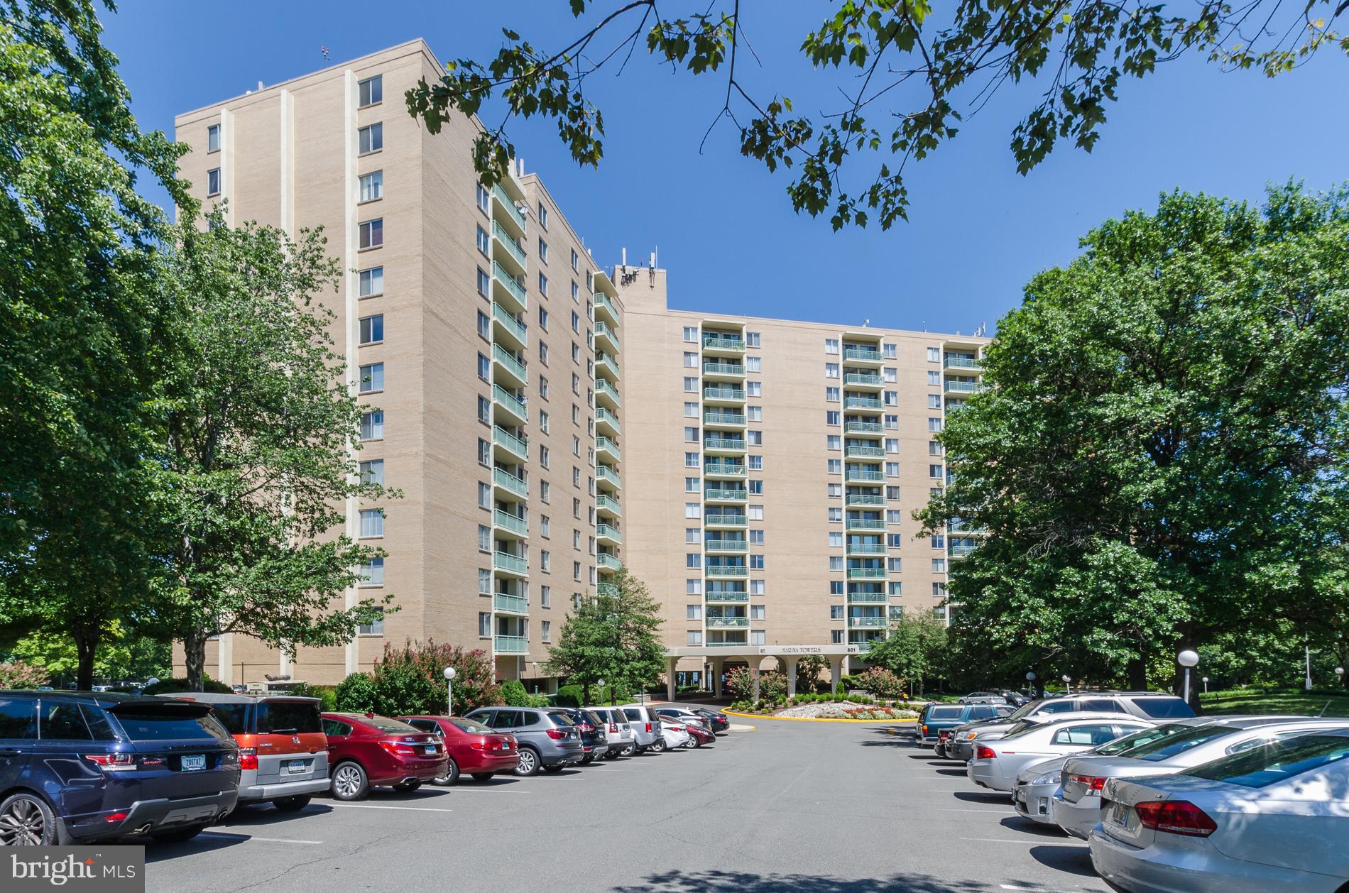 MARINA TOWERS - Residential Lease