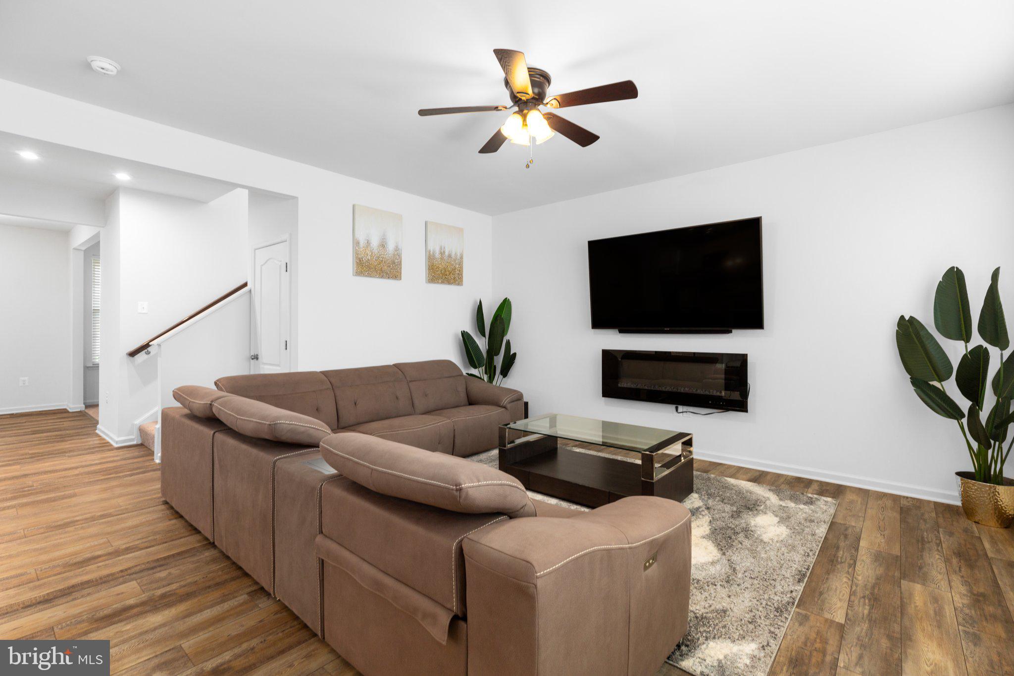 NEW POST ON THE RAPPAHANNOCK - Residential