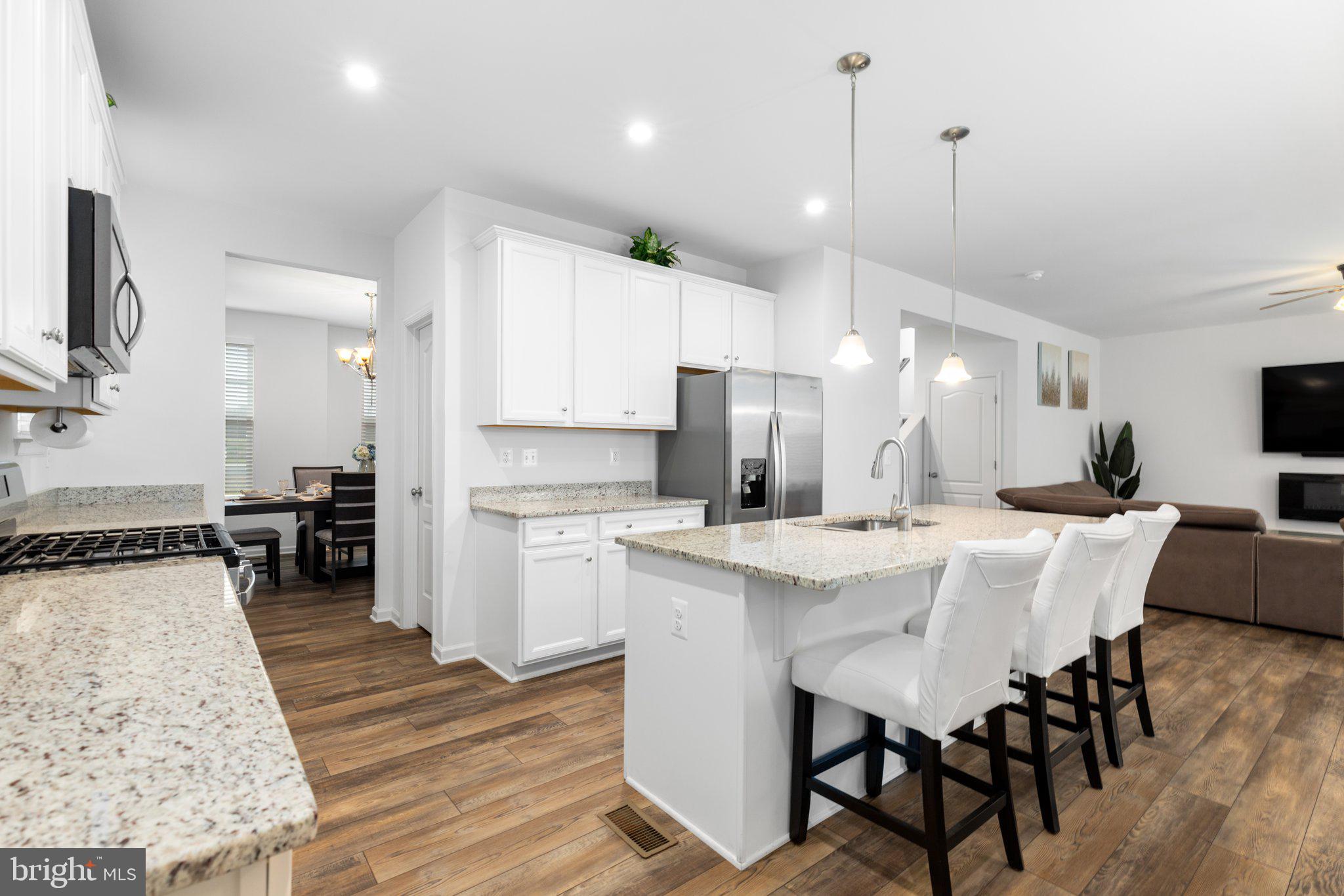 NEW POST ON THE RAPPAHANNOCK - Residential