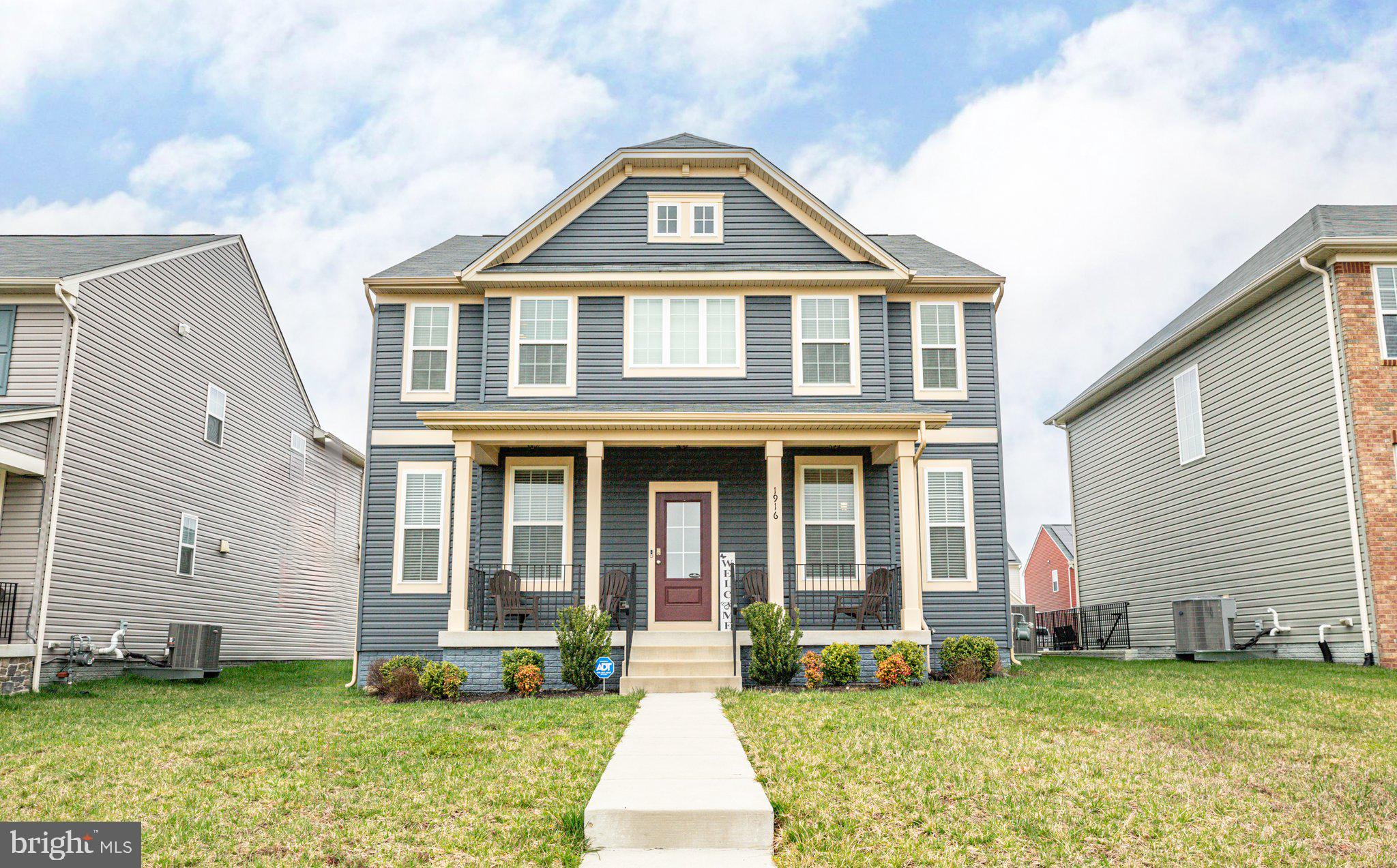 NEW POST ON THE RAPPAHANNOCK - Residential