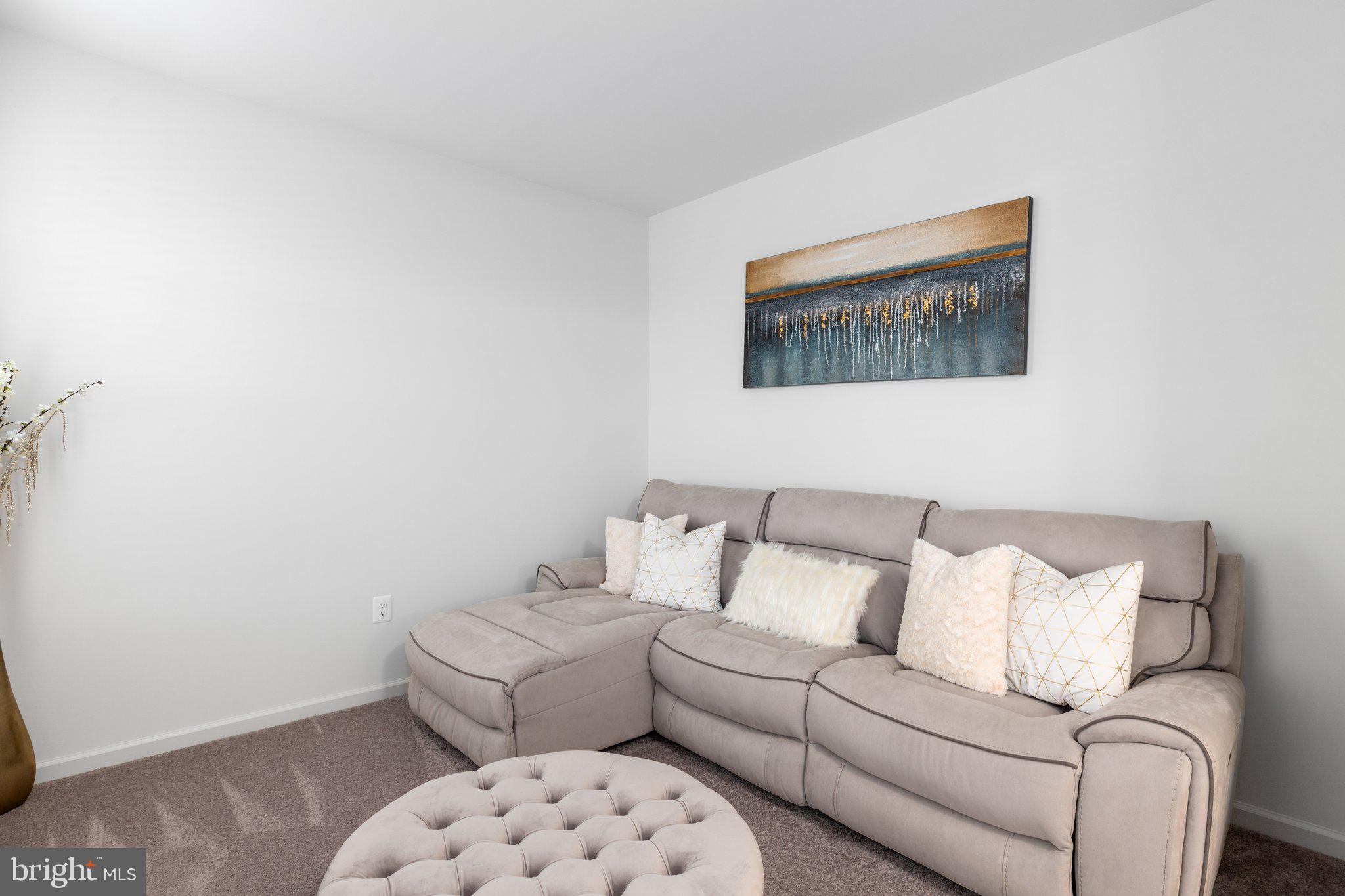 NEW POST ON THE RAPPAHANNOCK - Residential