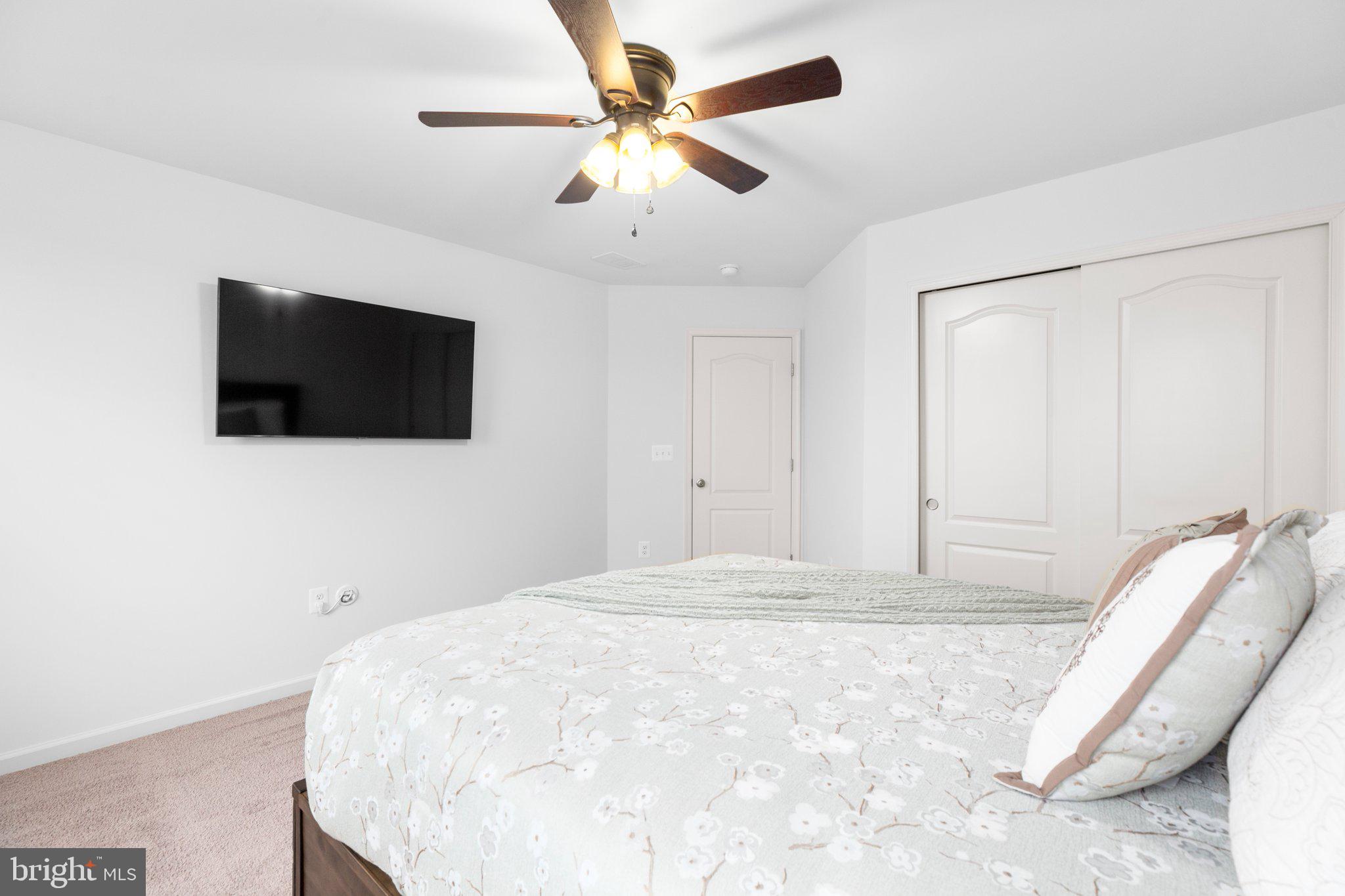 NEW POST ON THE RAPPAHANNOCK - Residential