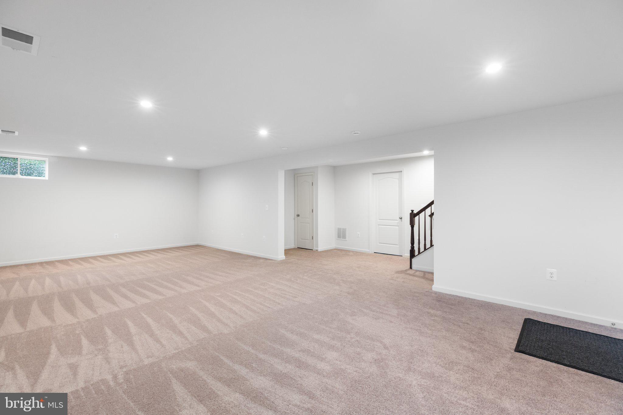 NEW POST ON THE RAPPAHANNOCK - Residential