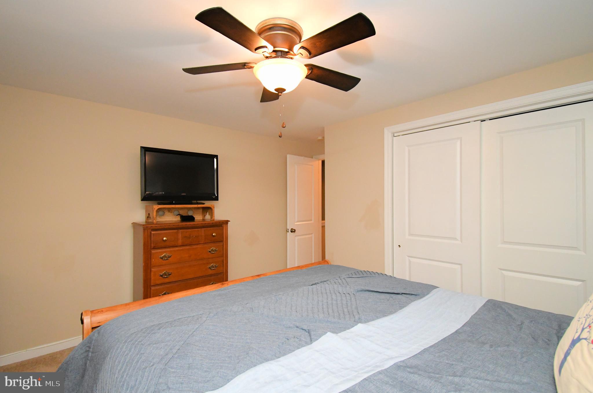 WARMINSTER VIL - Residential