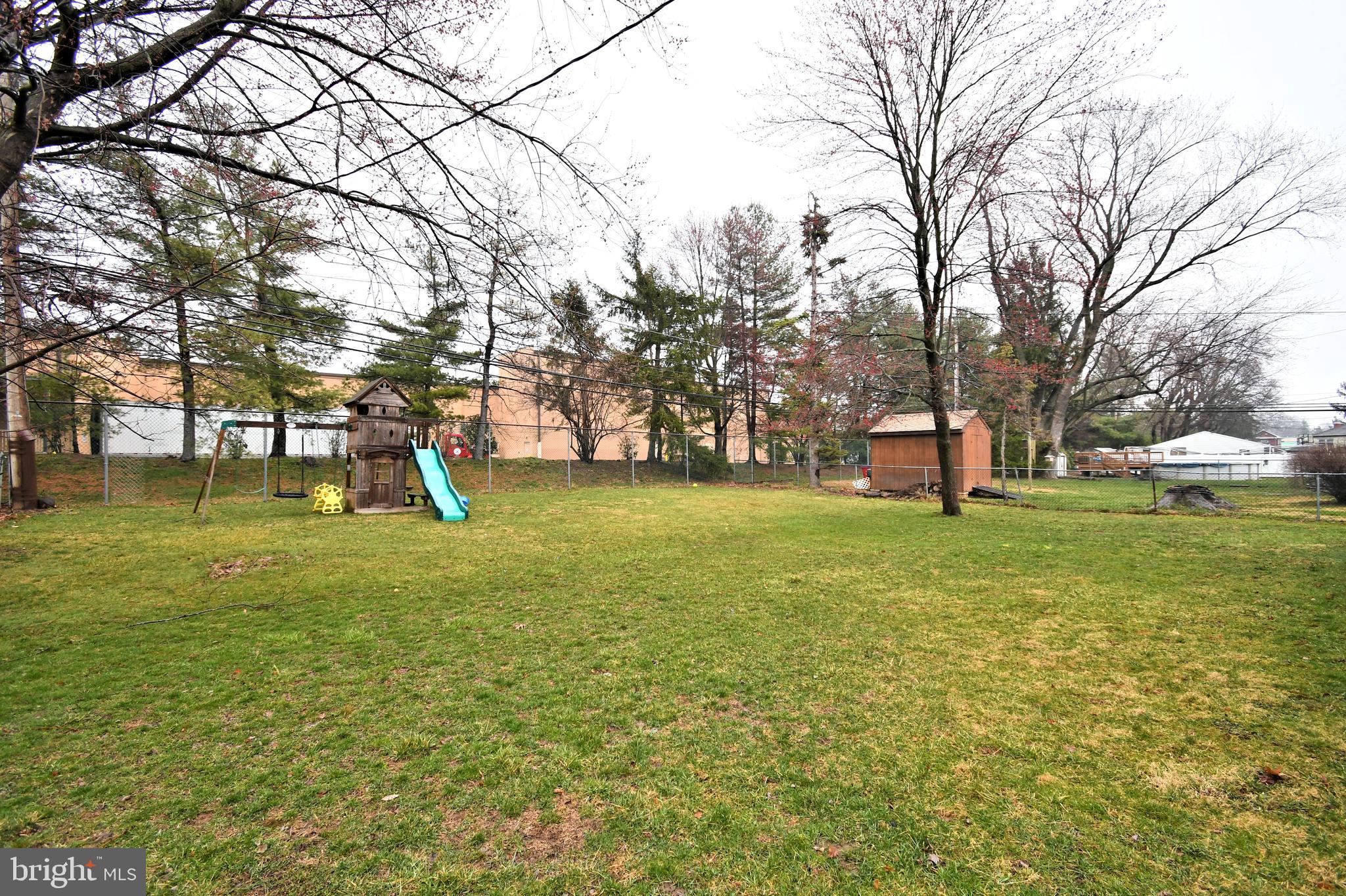 WARMINSTER VIL - Residential