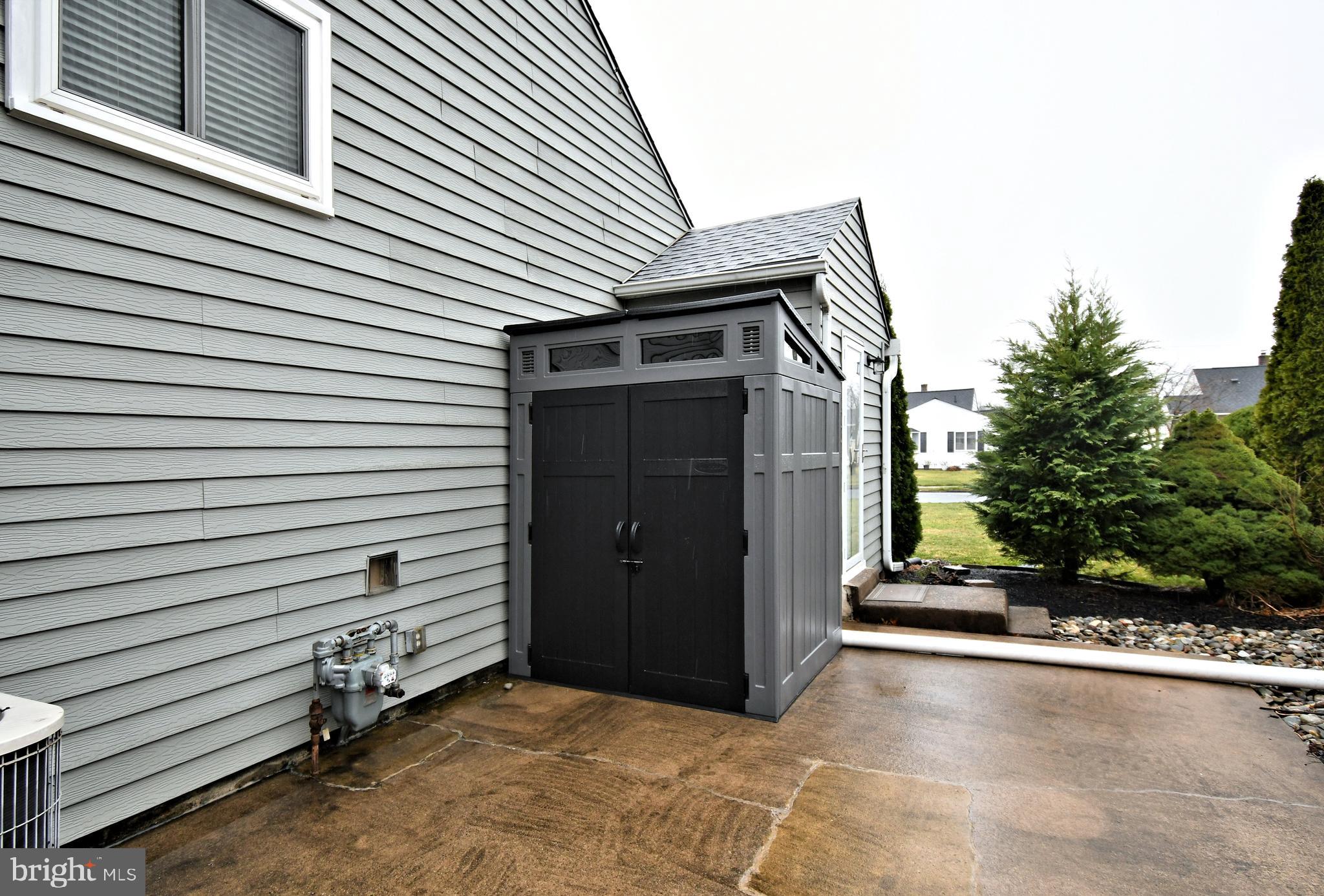 WARMINSTER VIL - Residential