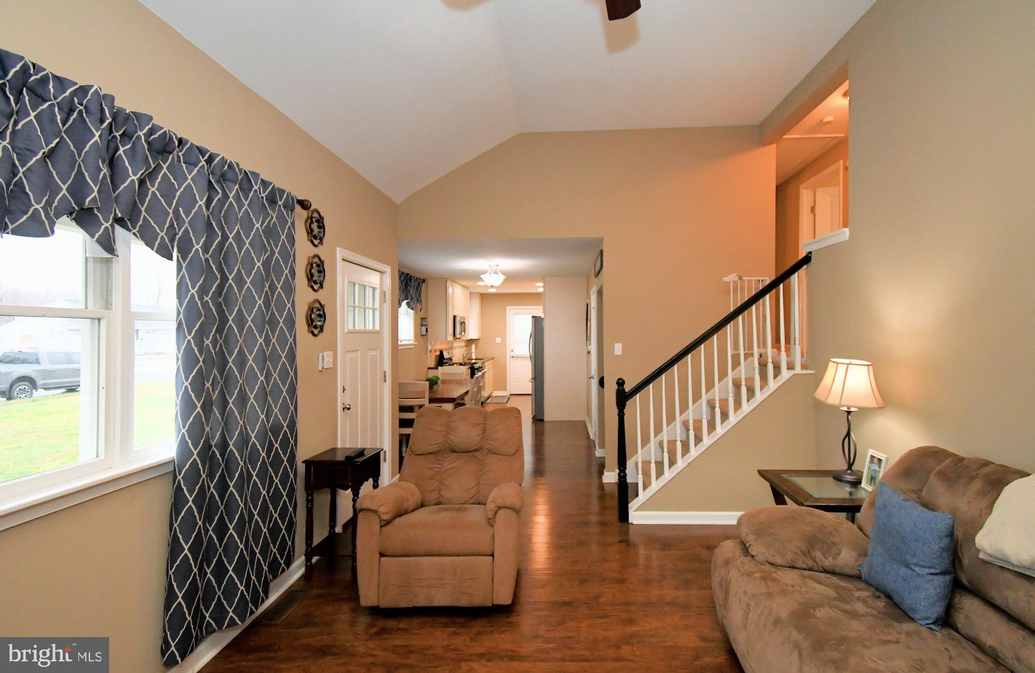 WARMINSTER VIL - Residential