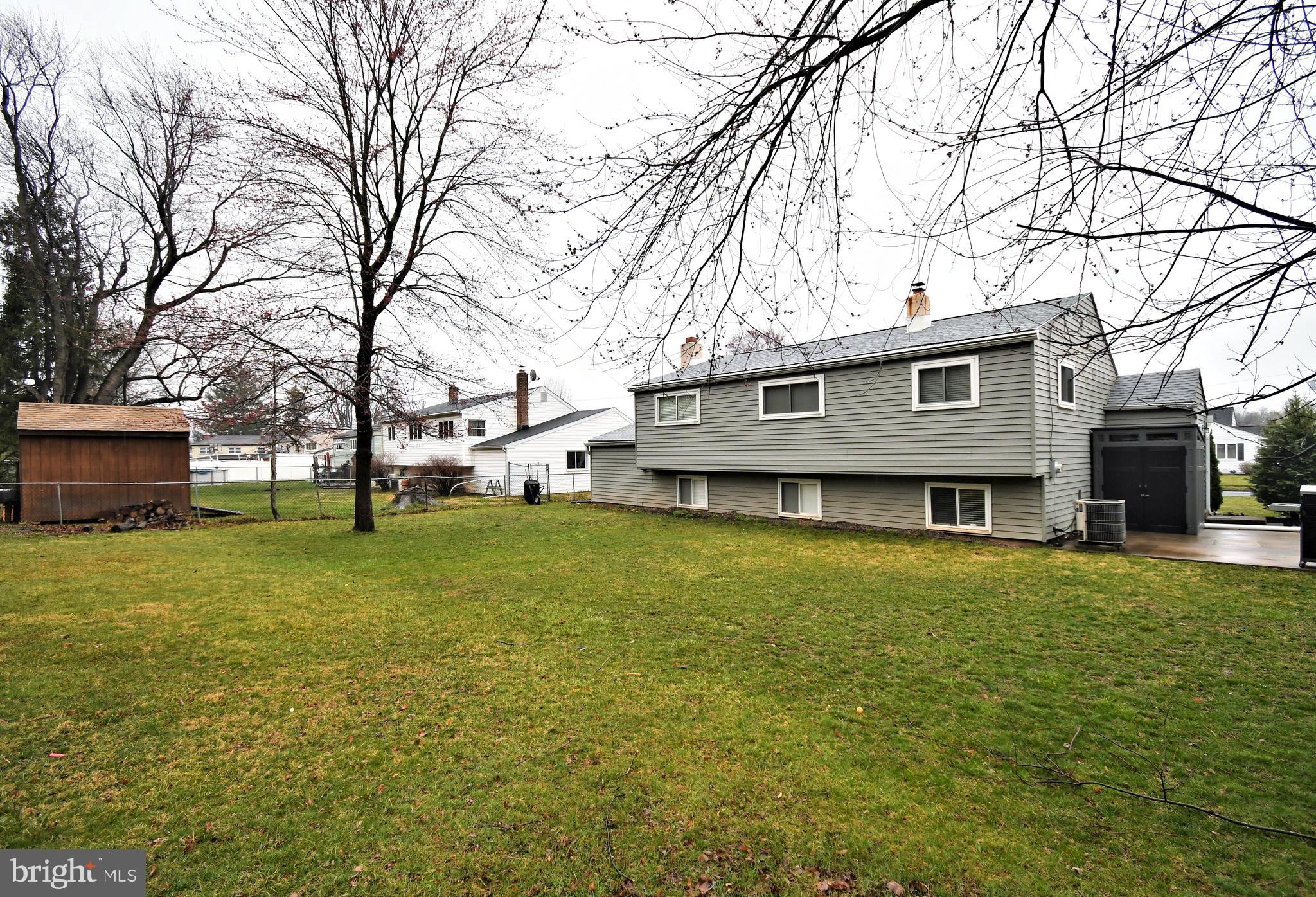 WARMINSTER VIL - Residential