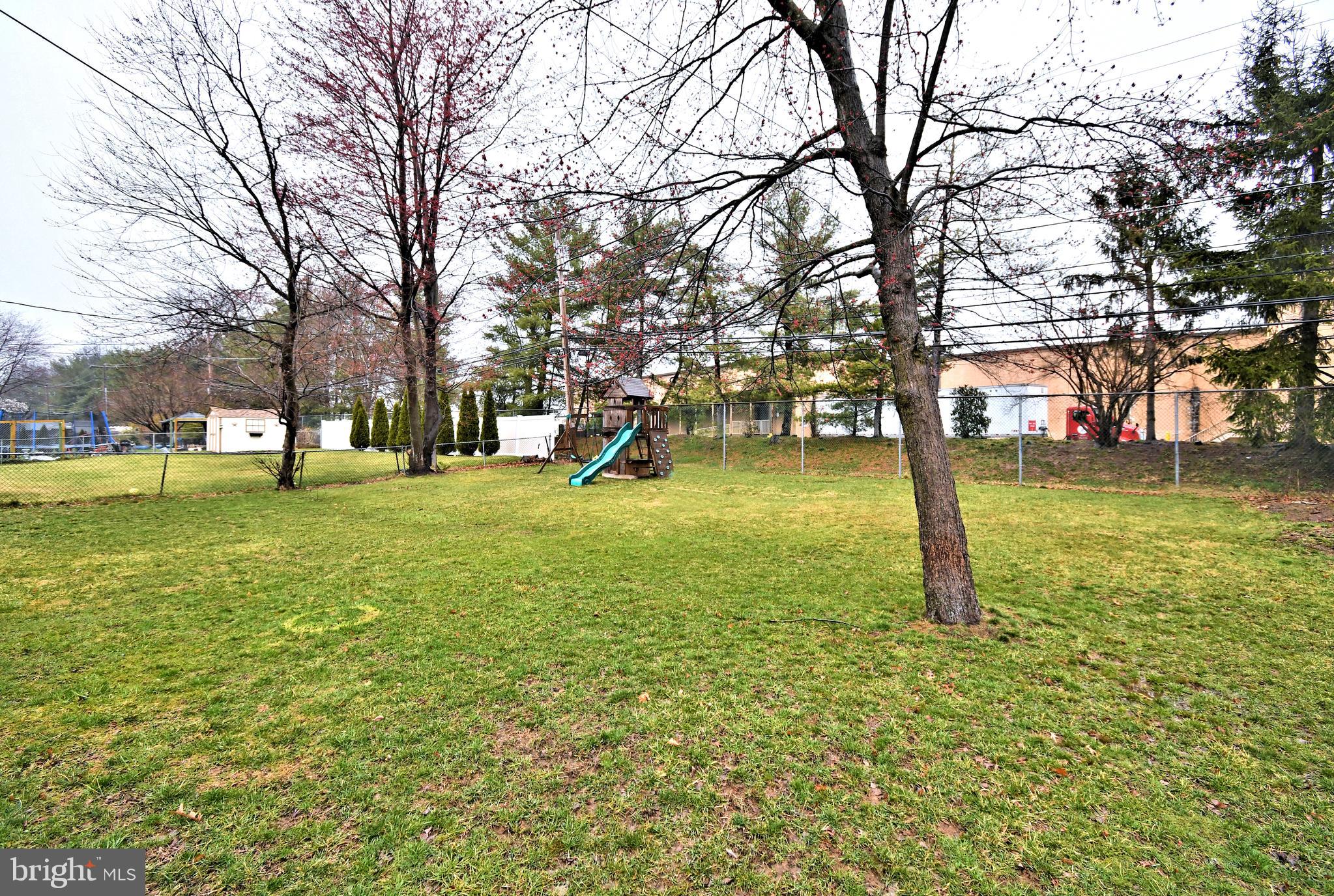 WARMINSTER VIL - Residential