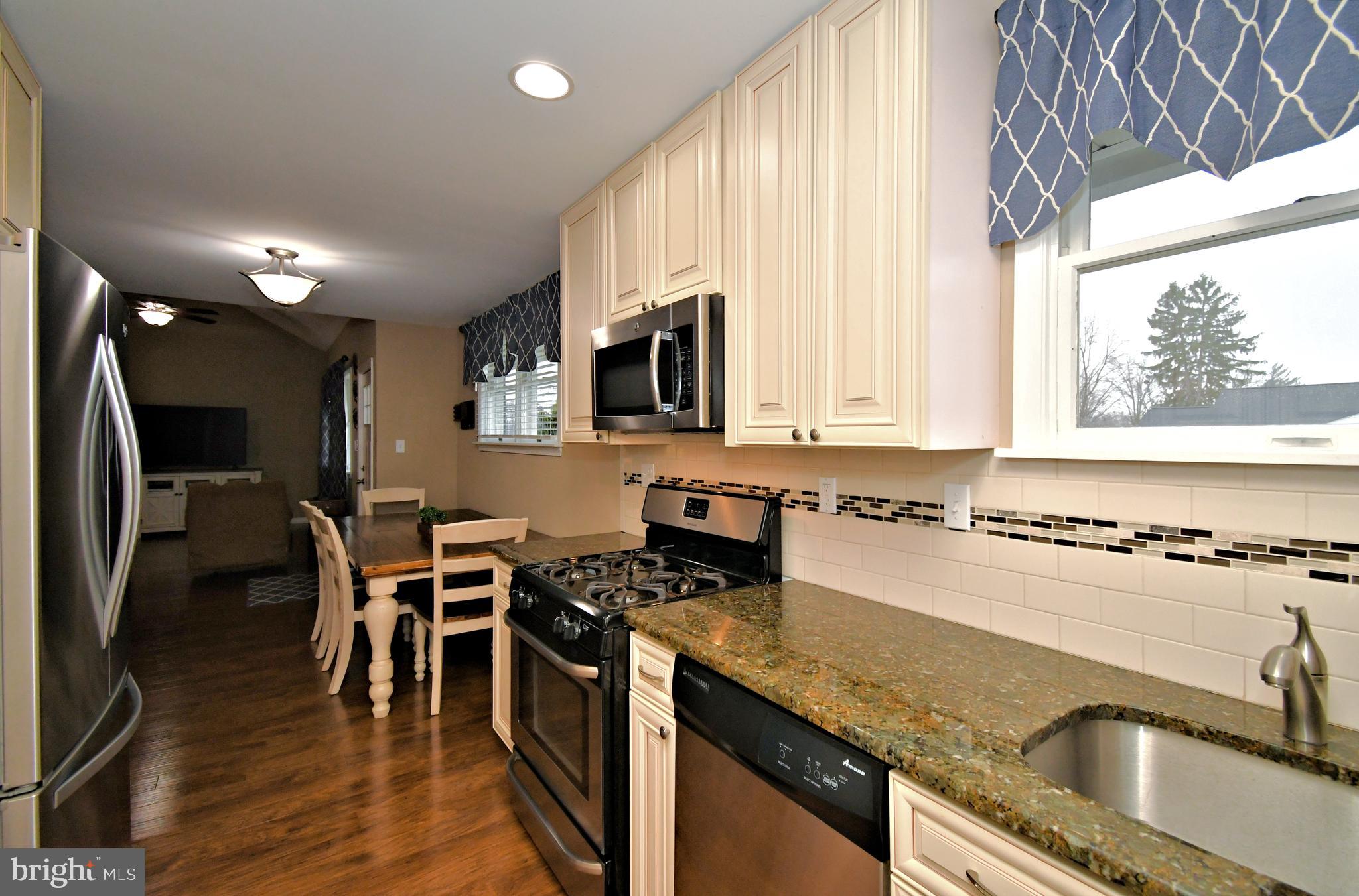 WARMINSTER VIL - Residential