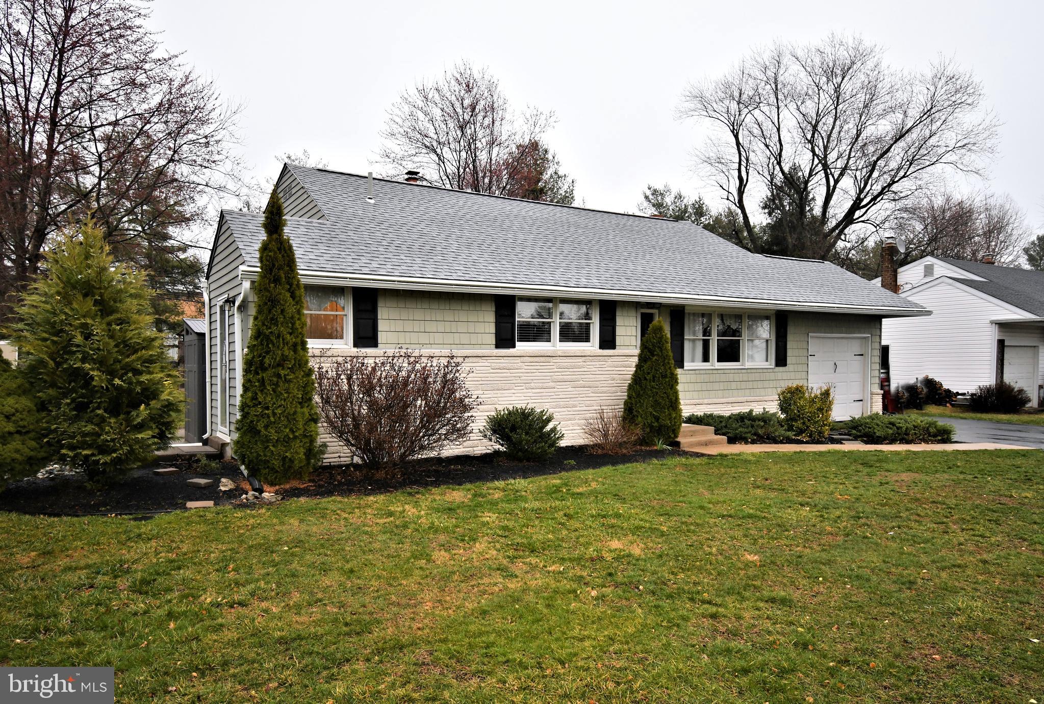 WARMINSTER VIL - Residential