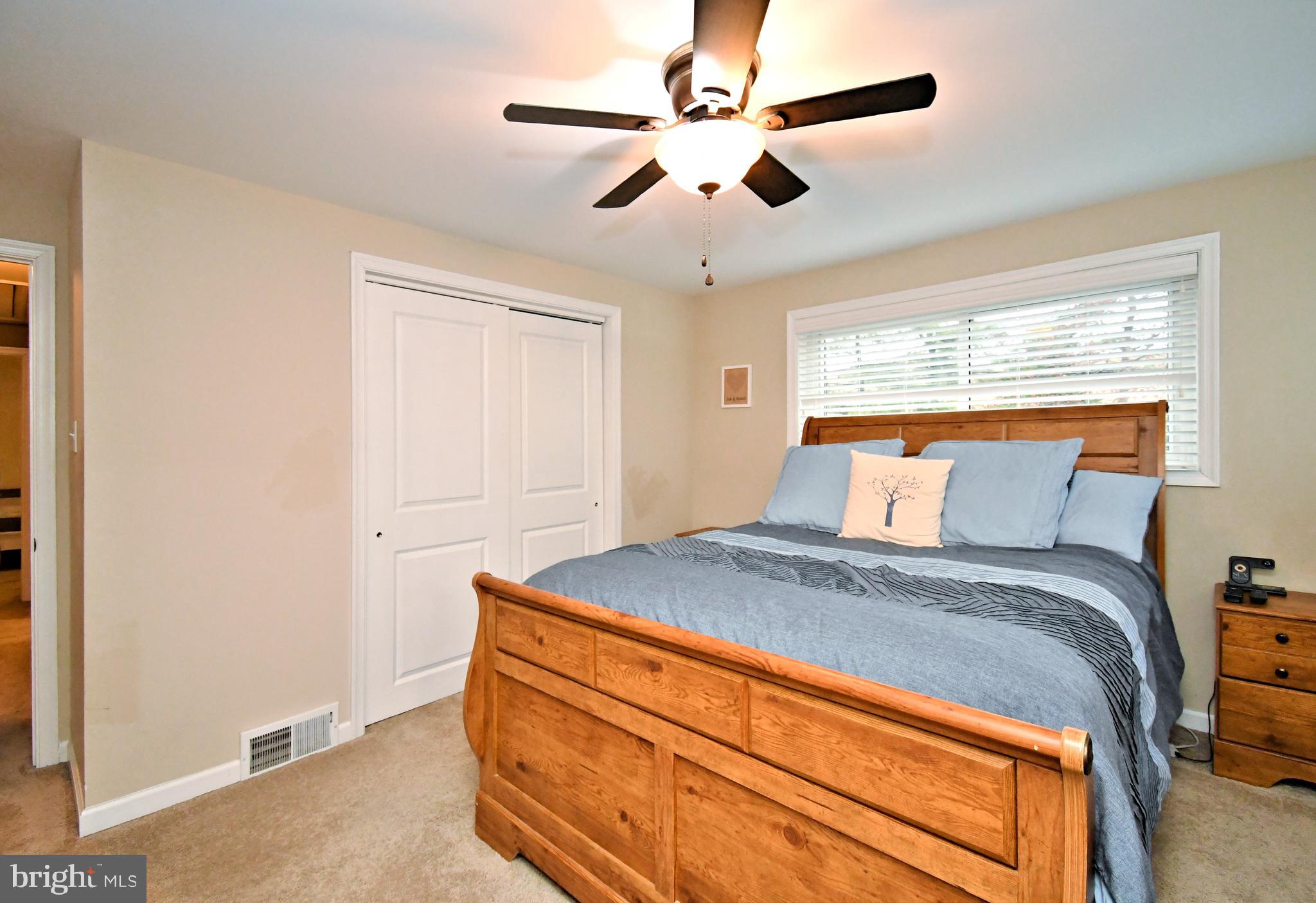 WARMINSTER VIL - Residential