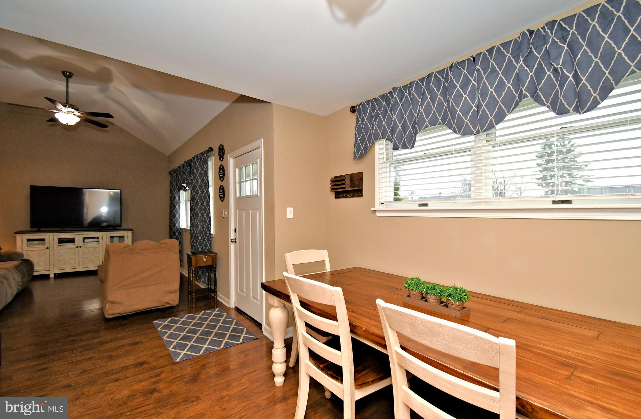 WARMINSTER VIL - Residential