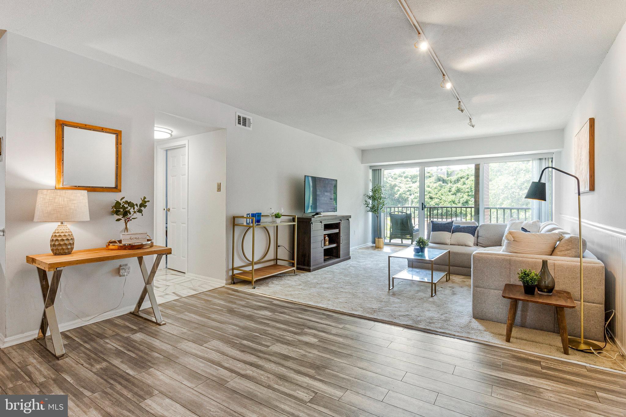 HORIZON HOUSE - Residential