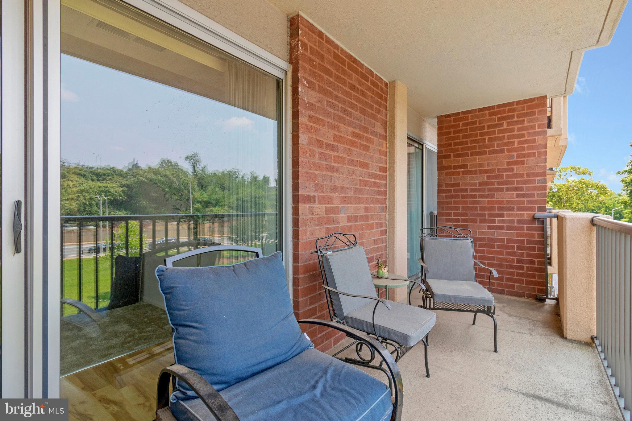 HORIZON HOUSE - Residential