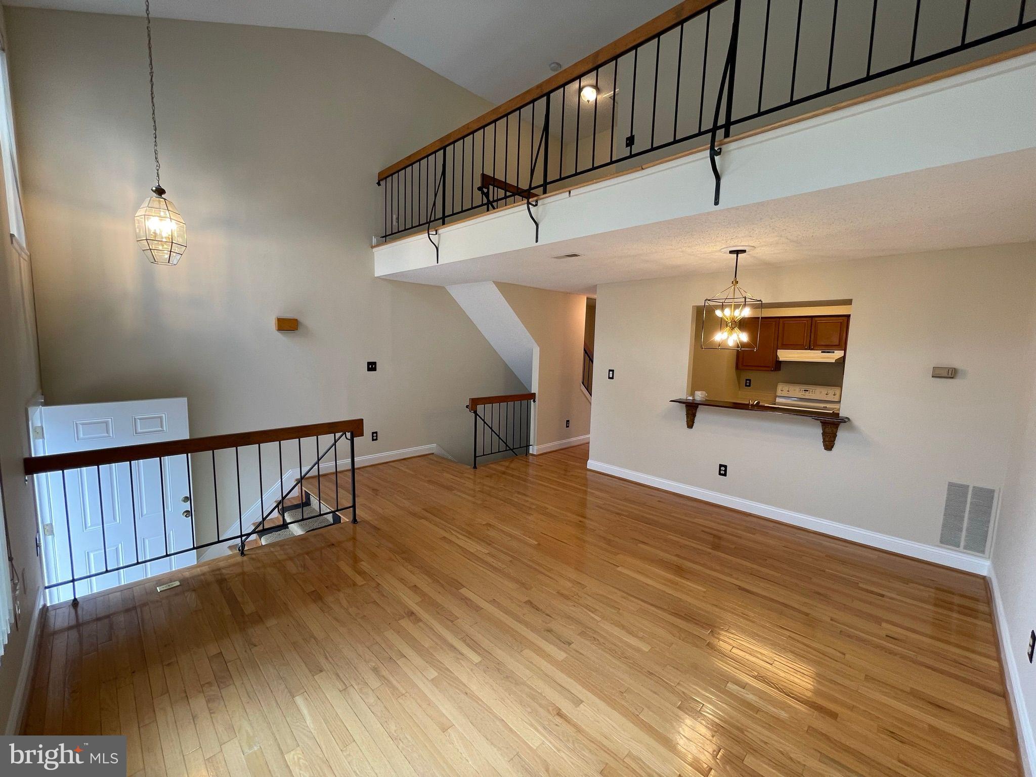 OAKWOOD COMMONS AT BURKE - Residential Lease