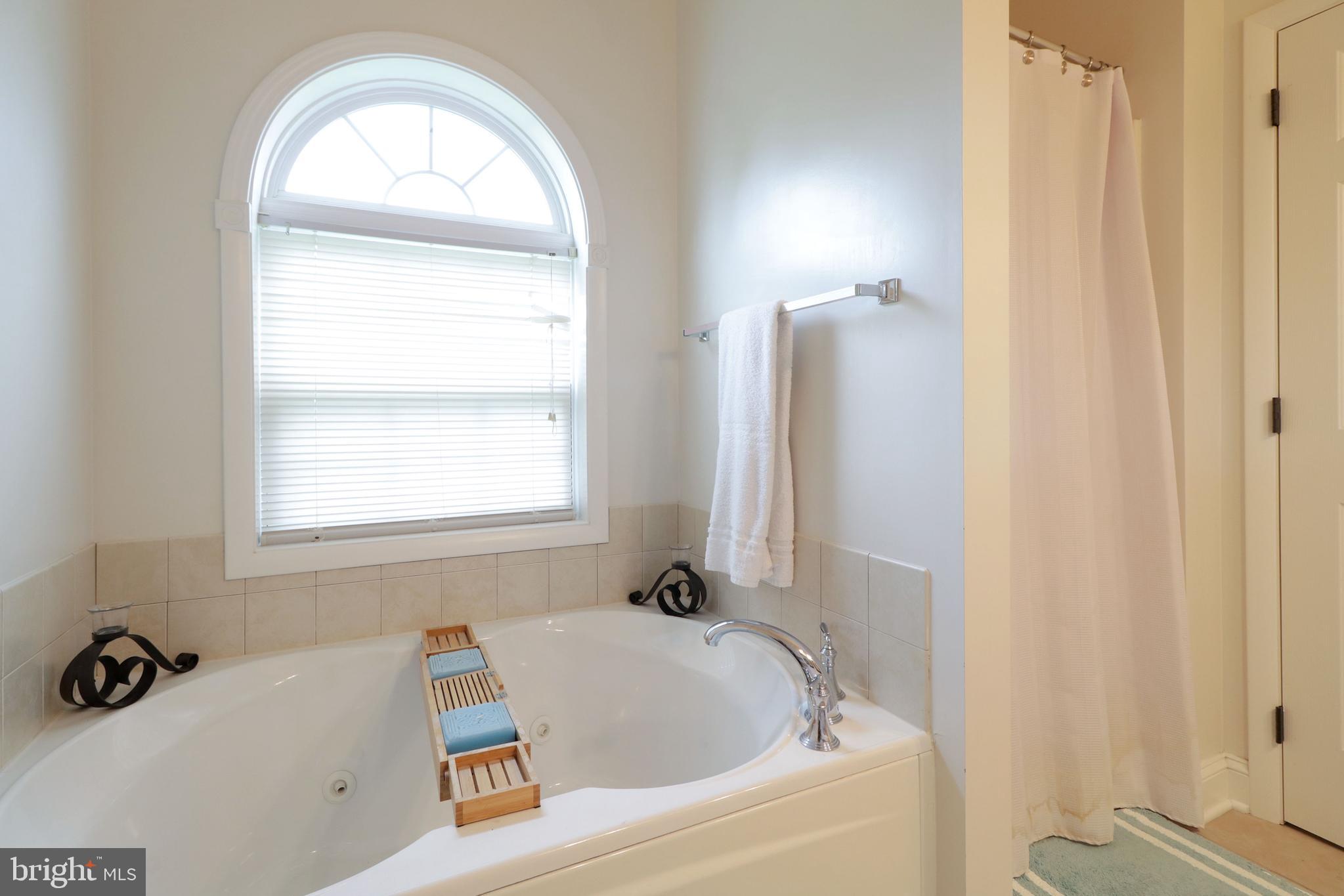 FOXPOINTE - Residential