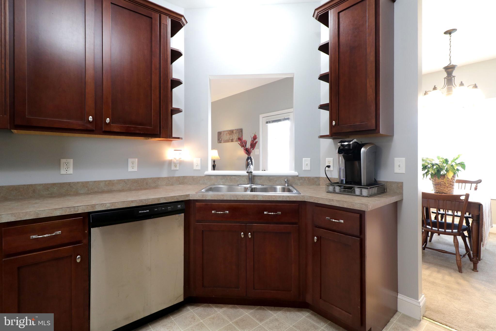 FOXPOINTE - Residential