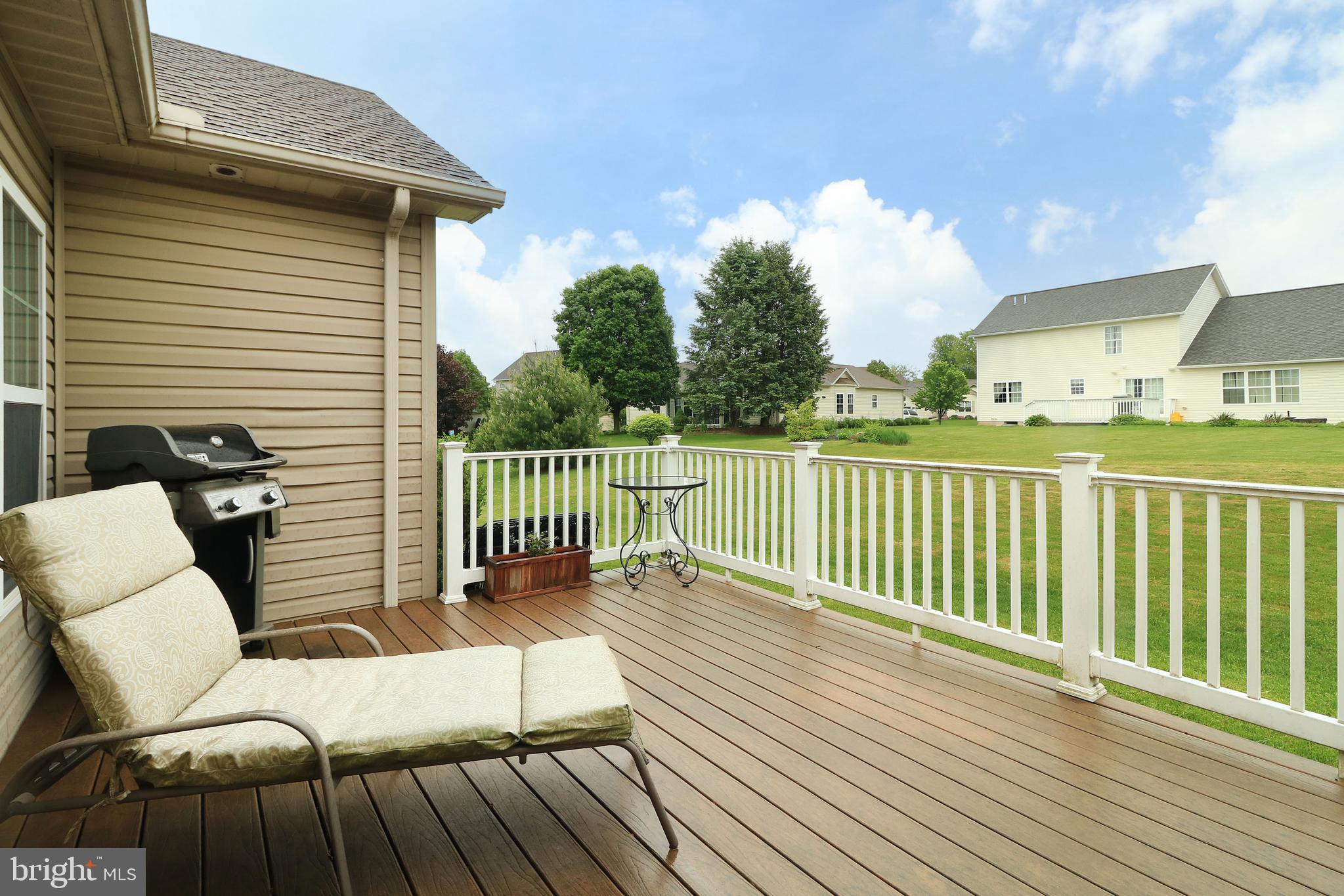 FOXPOINTE - Residential