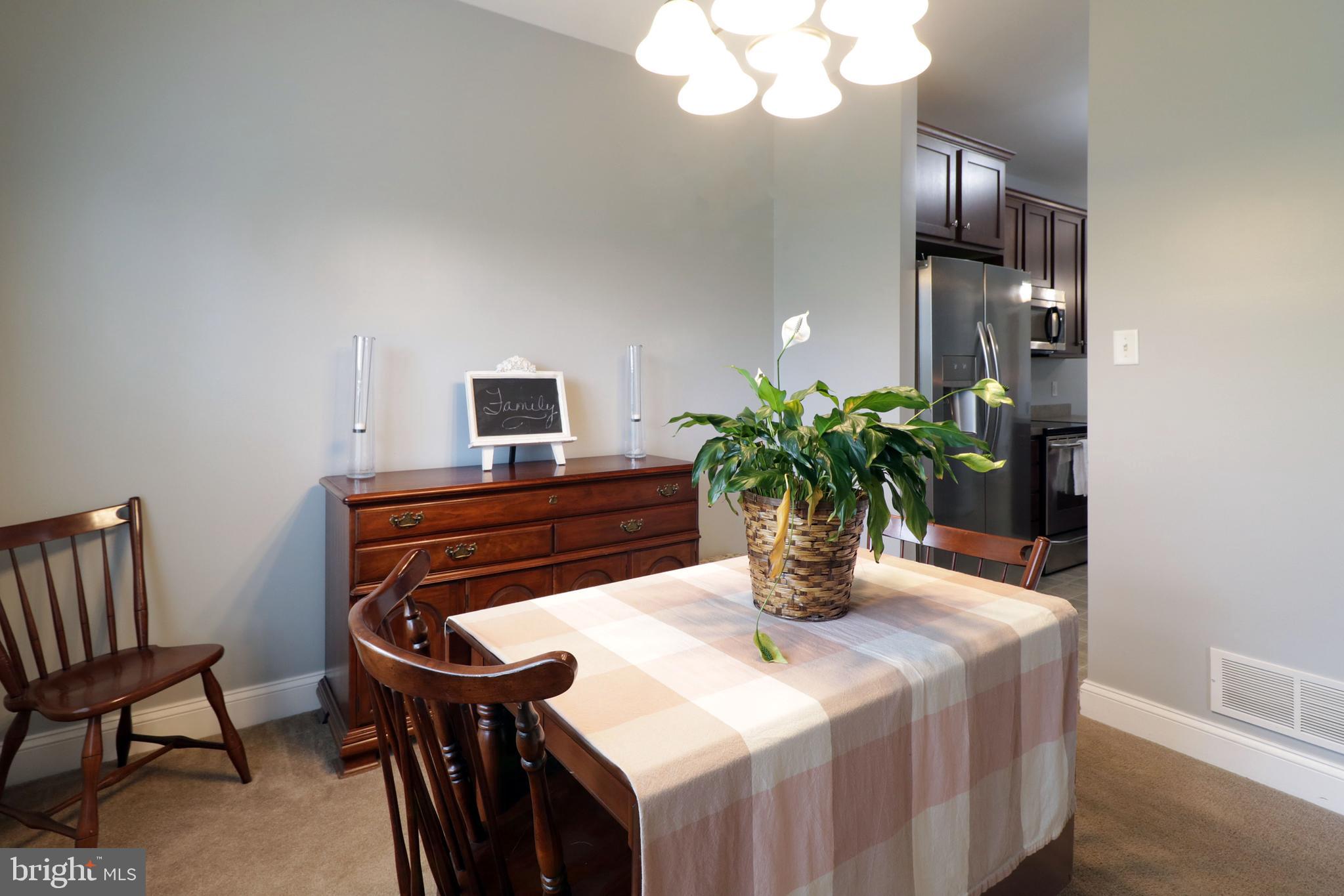 FOXPOINTE - Residential