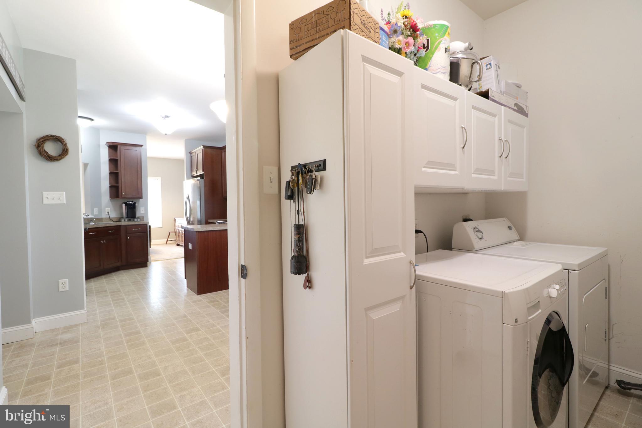 FOXPOINTE - Residential