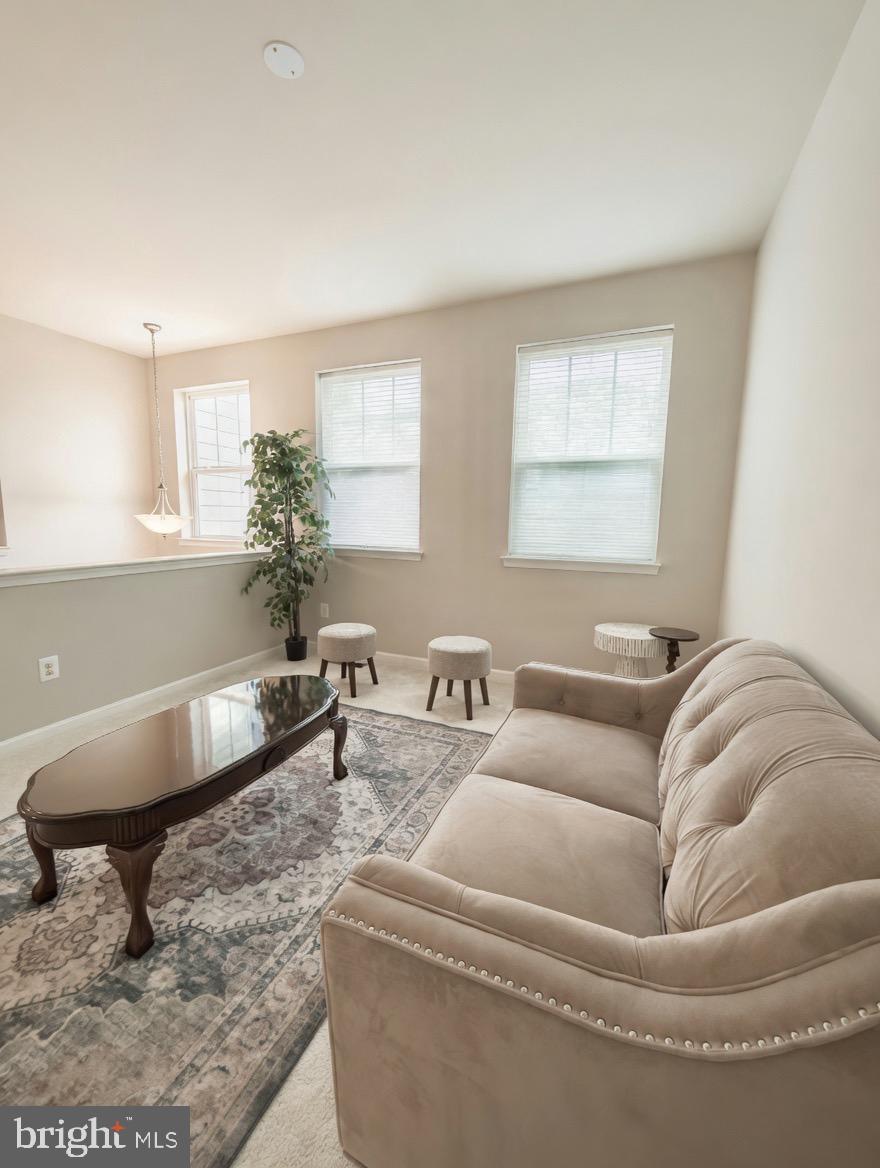 MAYFAIR - Residential