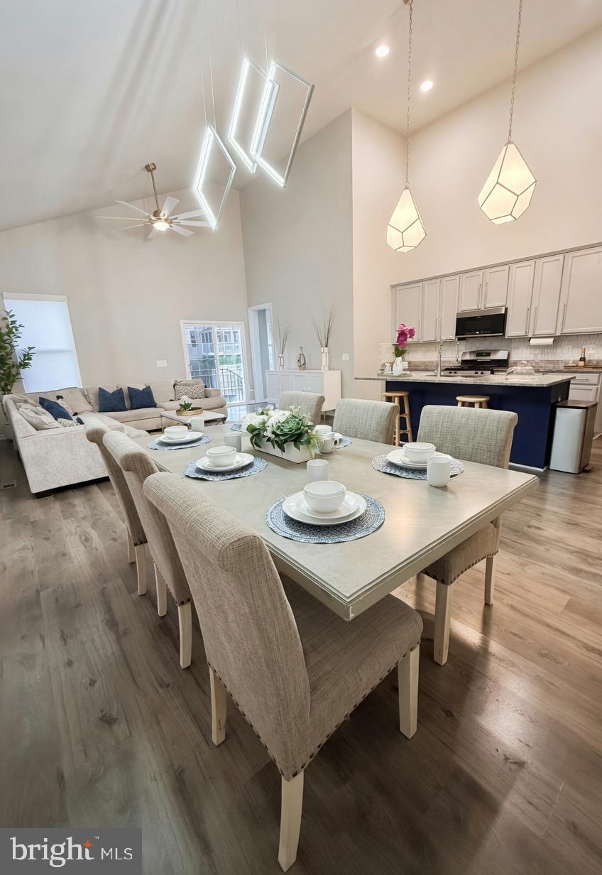 MAYFAIR - Residential