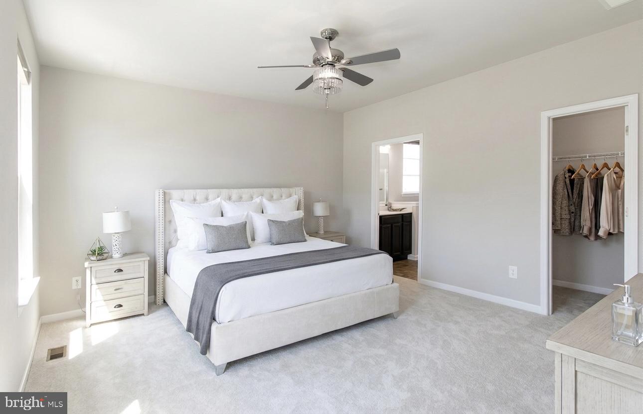 MAYFAIR - Residential