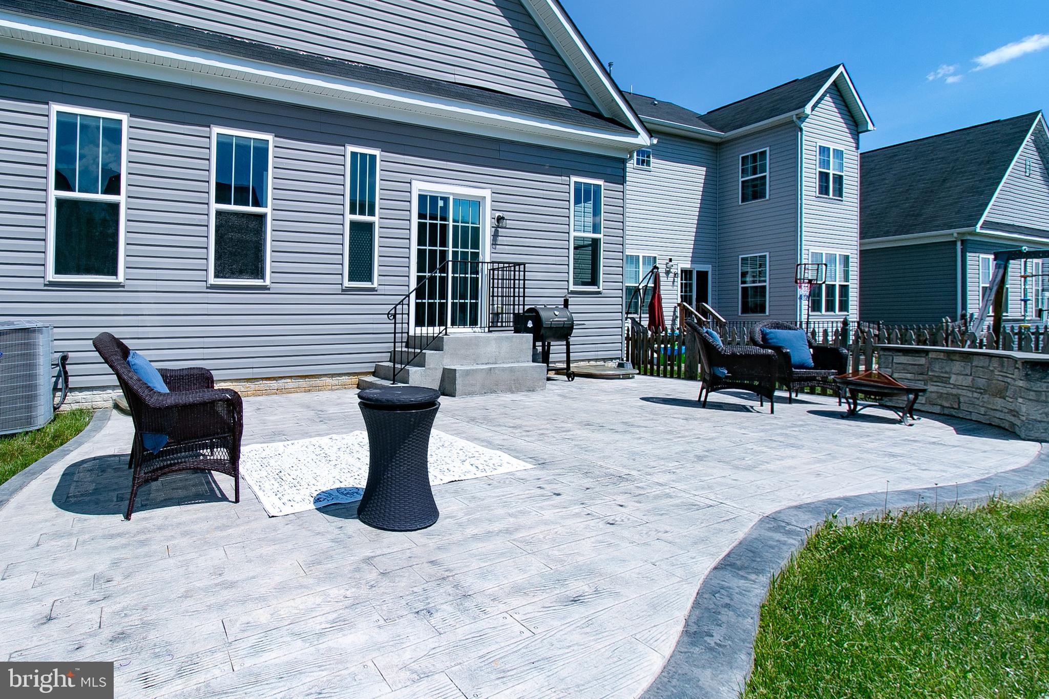 MAYFAIR - Residential