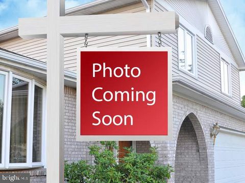 813 MILDENHALL COURT PURCELLVILLE VA 20132