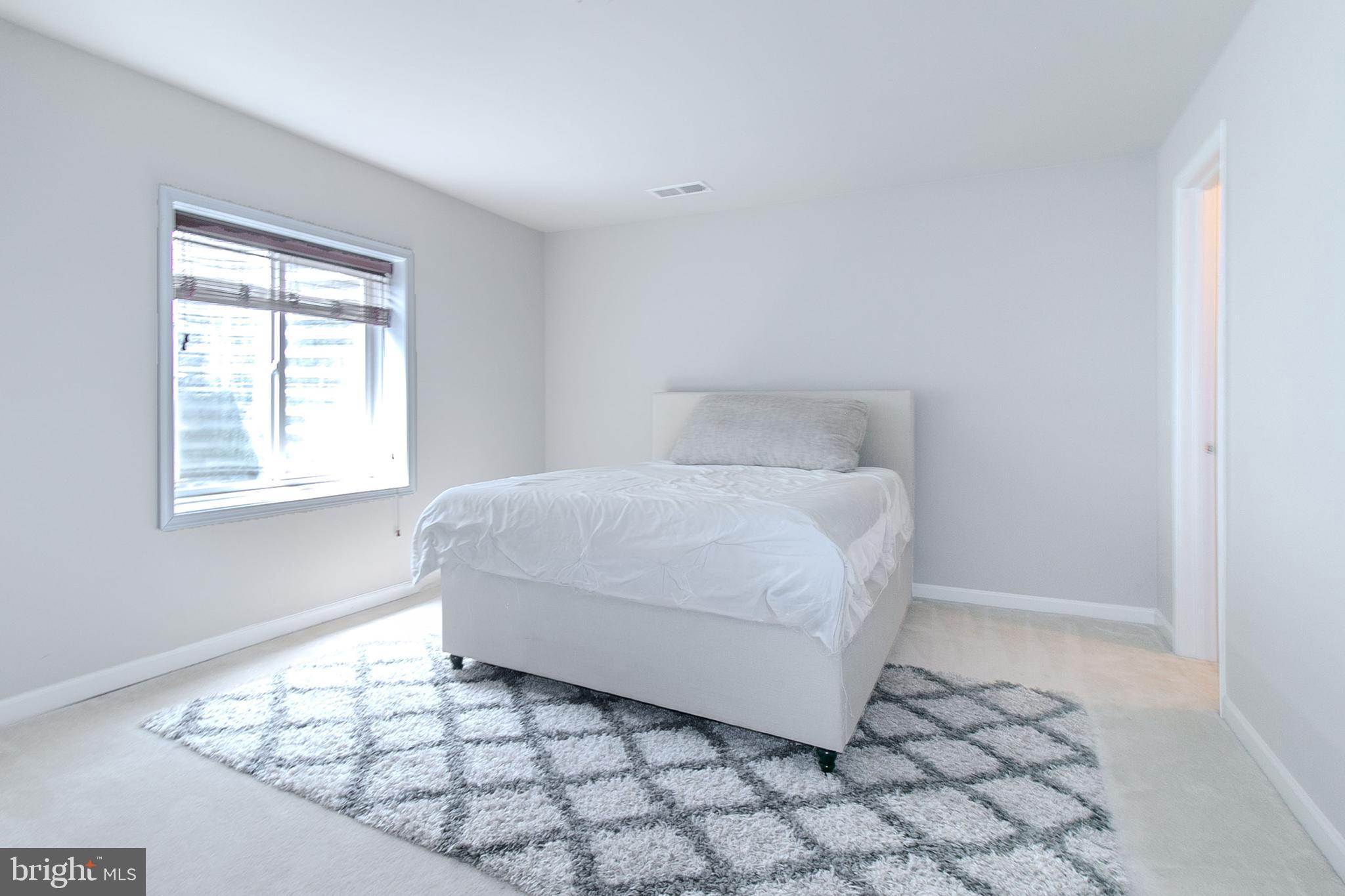 MAYFAIR - Residential