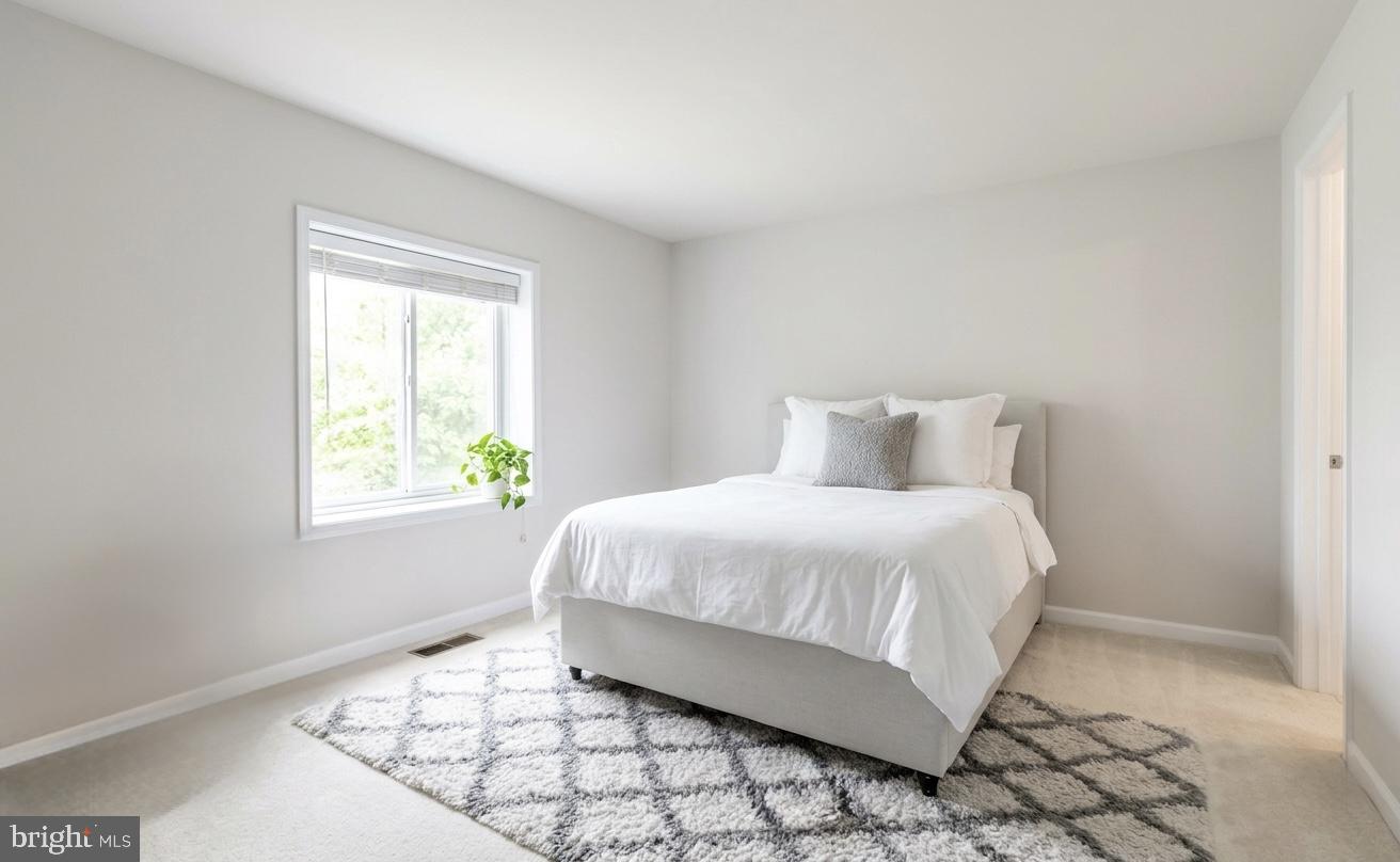 MAYFAIR - Residential