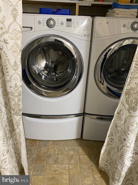 STONE HILL ESTATES - Residential Lease