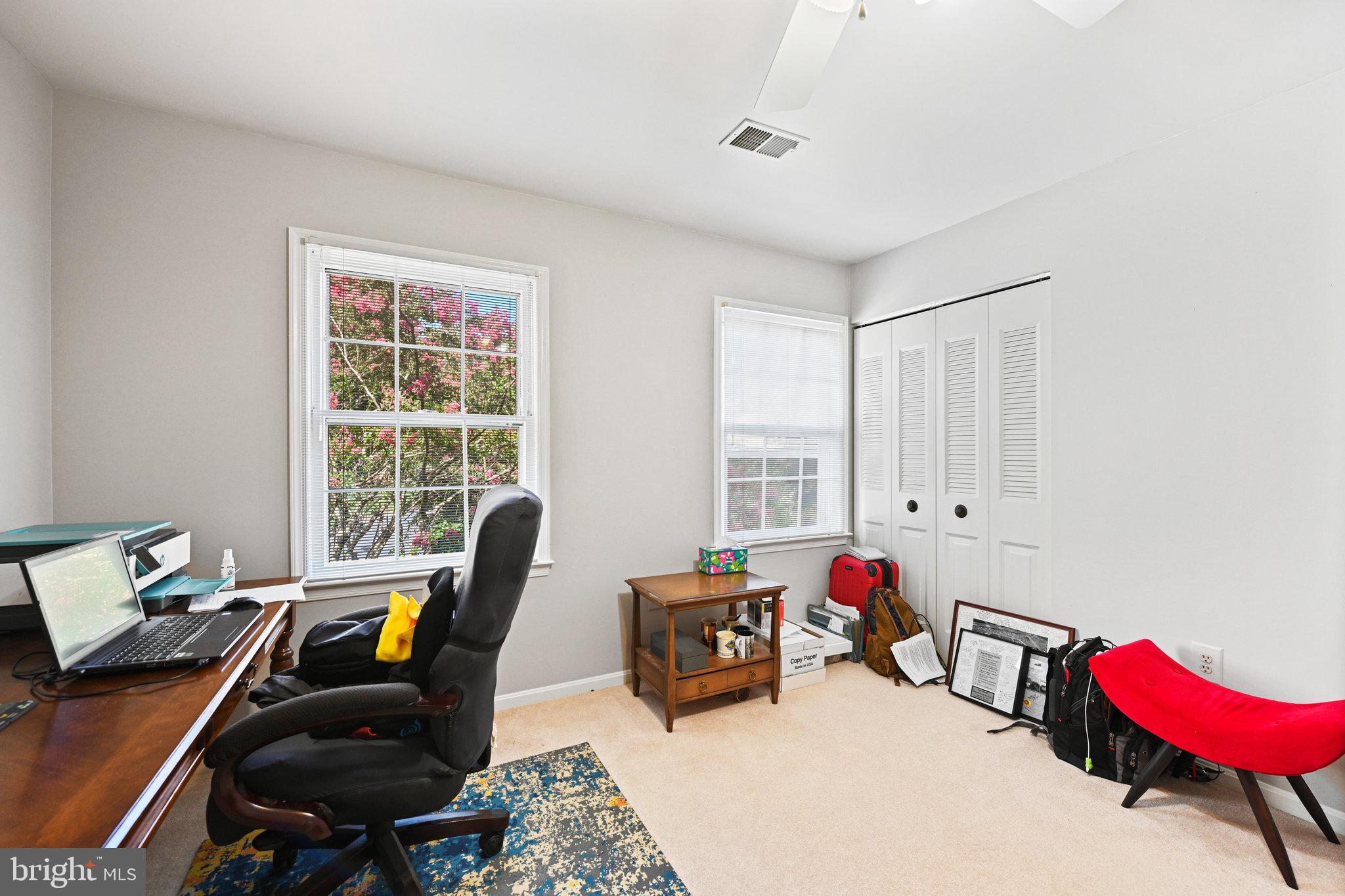 BRIARWOOD - Residential Lease