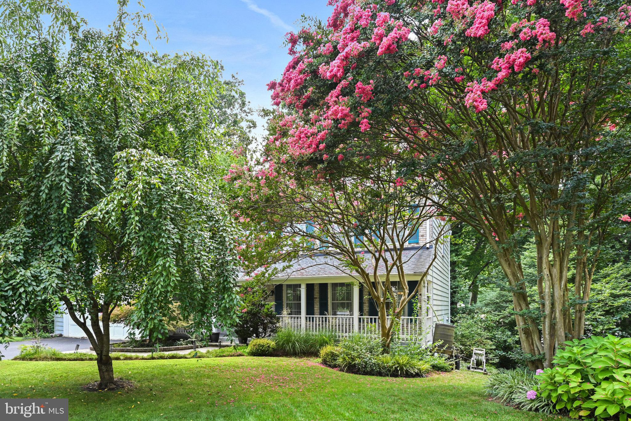 BRIARWOOD - Residential Lease